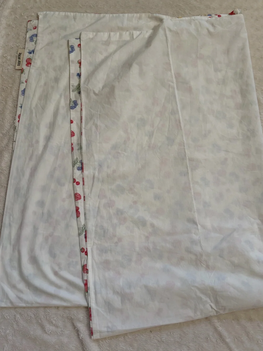 Djerf Avenue Duvet Cover Single in Summer berries NWOT